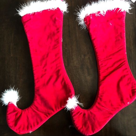 Peking hand hooked snowflake stockings set of 2 - Picture 5 of 5